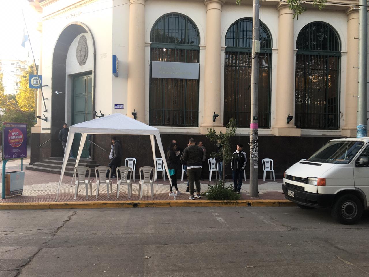 EL BLOQUE DE LA UCR, MUNICIPIO Y J&Oacute;VENES DE COMUNIDADES RELIGIOSAS ASISTIERON A NUESTROS ADULTOS MAYORES