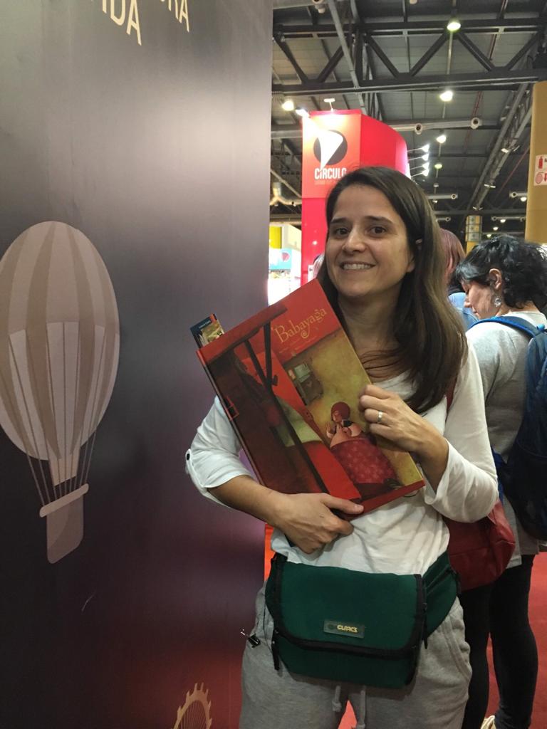 Carolina Pittinari: Proyecto para que la gente pueda leer un libro f&iacute;sico en su casa. 
