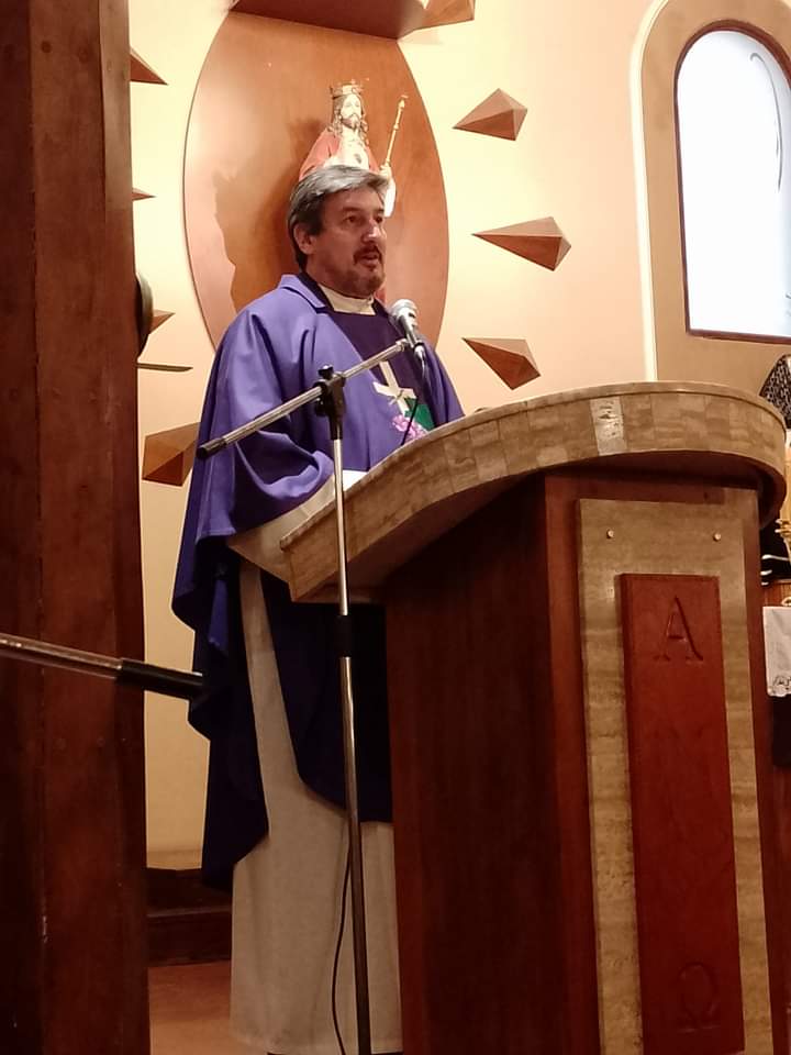 EL PADRE PABLO ALFONSO ESTÁ CONOCIENDO LA REALIDAD DE LA PARROQUIA CRISTO REY