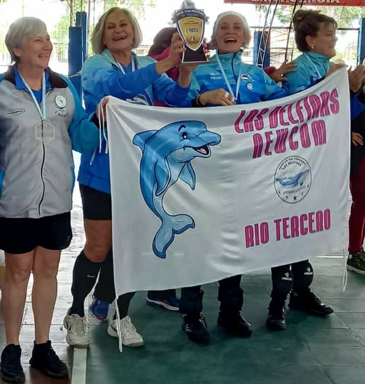 TROFEO DE ORO PARA LOS DELFINES EN EL TORNEO DE NEWCON INTERPROVINCIAL DE TUCUMÁN.