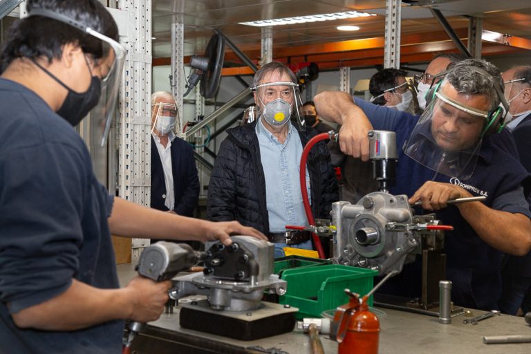 "C&oacute;rdoba va volviendo a la normalidad en su rama industrial", destac&oacute; Schiaretti