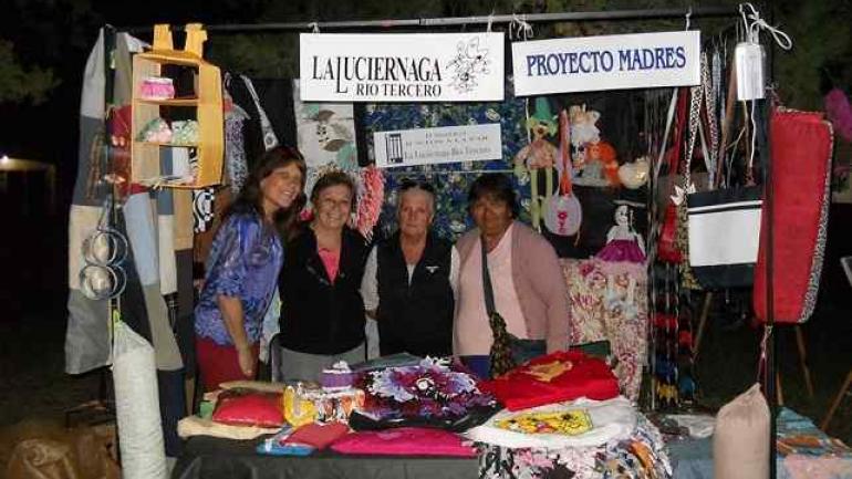 Ilda Piedrabuena &ldquo;hemos entregado a la Municipalidad 3500 barbijos realizado por el taller de madres de La Luci&eacute;rnaga&rdquo;