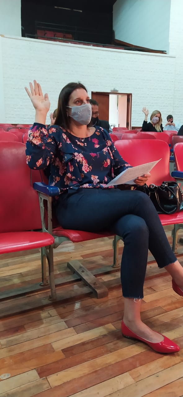 CAREZZANO PROPONE QUE LOS SECRETARIOS PRESENTEN INFORMES DE GESTIÓN