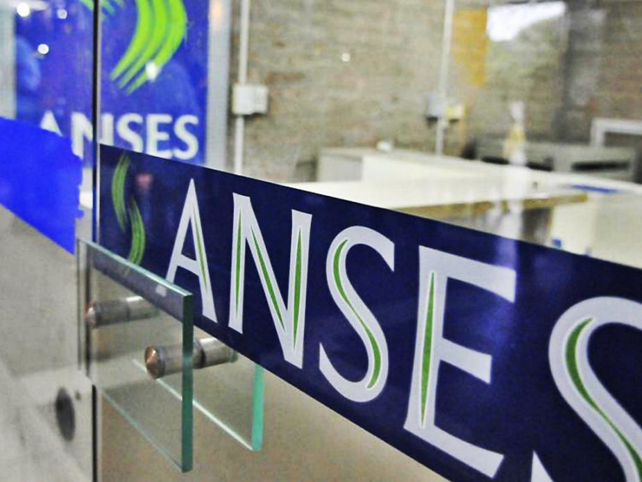 ANSES abre este sábado de 8 a 14 para seguir inscribiendo en el Refuerzo de Ingresos