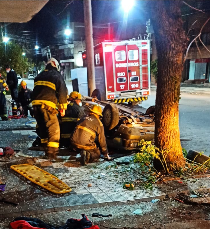 PARTE POLICIAL: APREHENSIÓN POR HURTO, ACCIDENTE VEHICULAR 