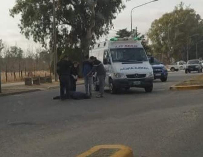 ACCIDENTE DE TRÁNSITO EN AV. SAVIO FRENTE AL INGRESO BARALE
