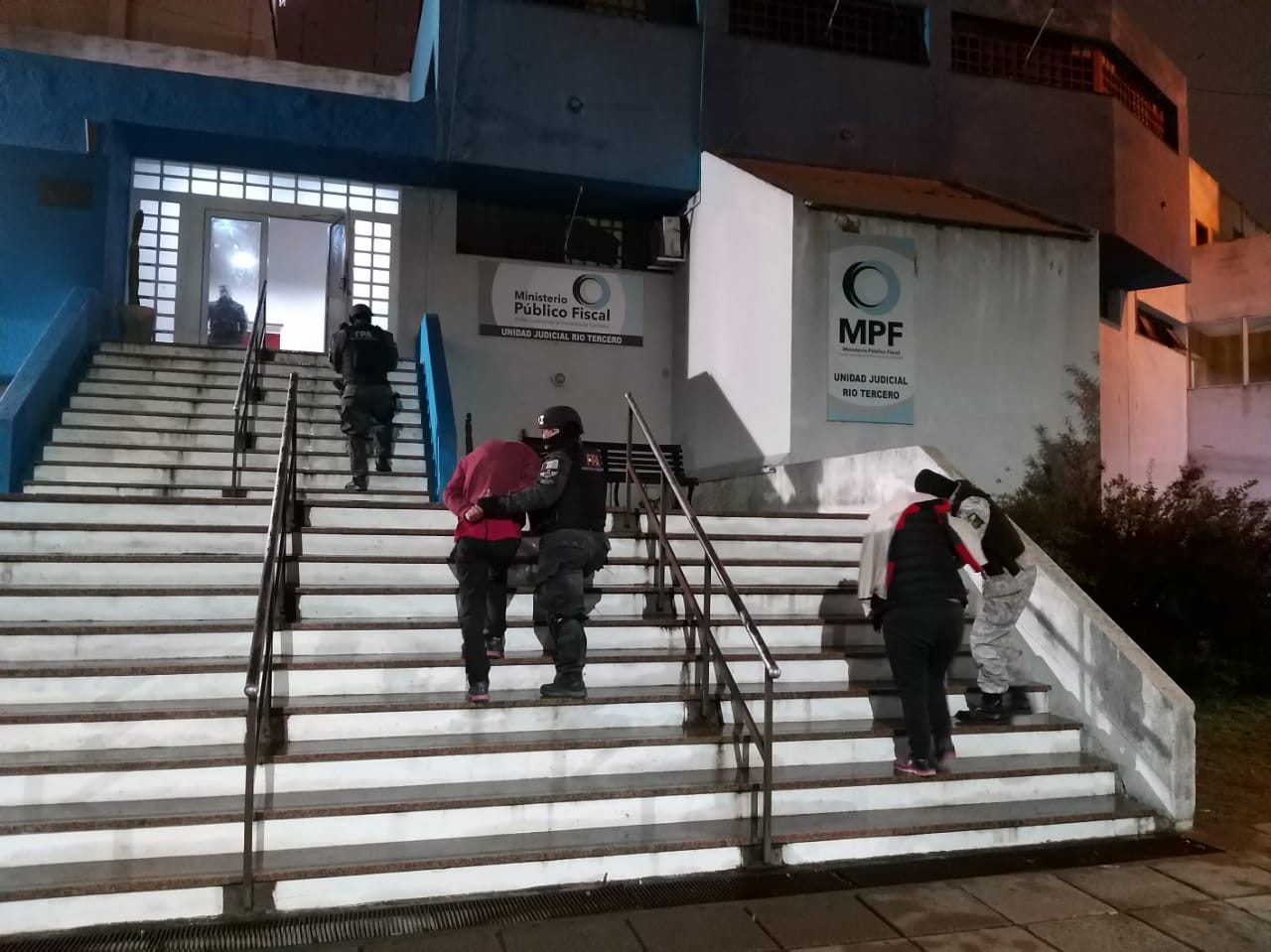 *CON PENAS DE HASTA 9 AÑOS, FUERON SENTENCIADOS 7 MIEMBROS DE UNA ORGANIZACIÓN QUE VENDÍA ESTUPEFACIENTES EN EL DEPARTAMENTO DE TERCERO ARRIBA*