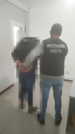 PARTE POLICIAL: DETIENEN A MASCULINO DE 26 AÑOS POR UN HECHO DE DAÑOS Y LESIONES