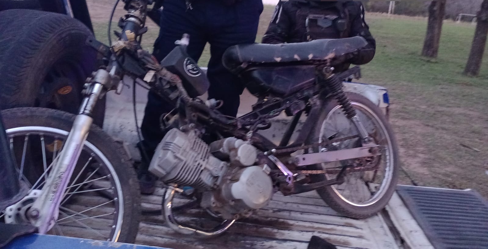 PARTE POLICIAL: APREHENSIÓN JUDICIAL – SECUESTRO DE MOTOCICLETA