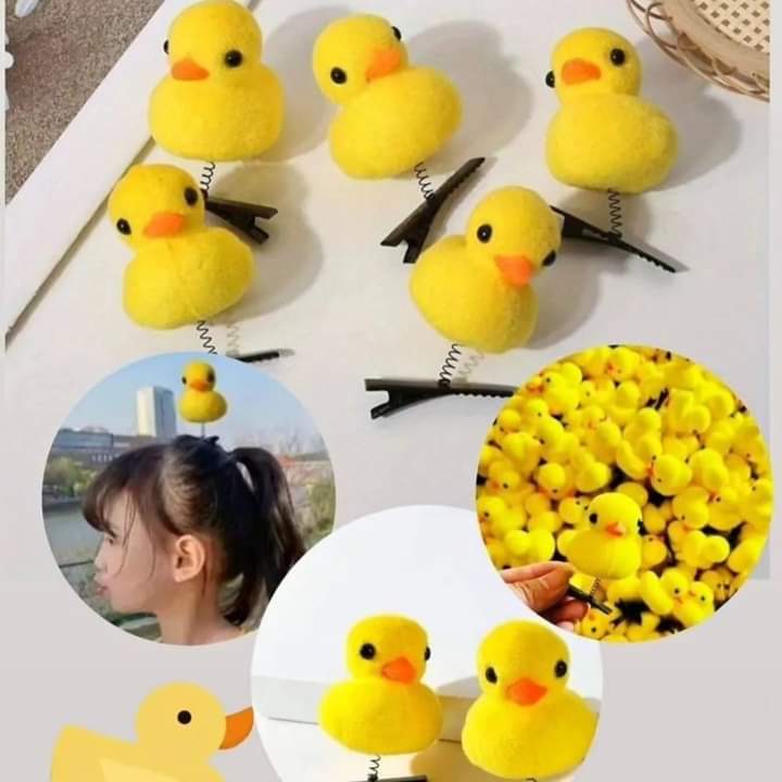 Noticias + IVA: Tendencia viral patito amarillo en la cabeza