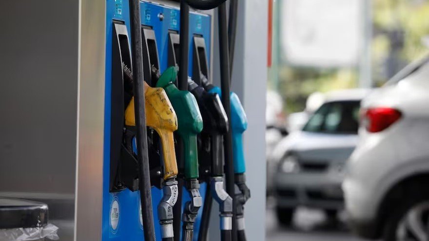 Vuelve a aumentar el precio de la nafta en junio