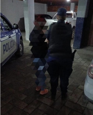 Parte policial: Una mujer tenía prohibido acercarse a su madre y fue detenida
