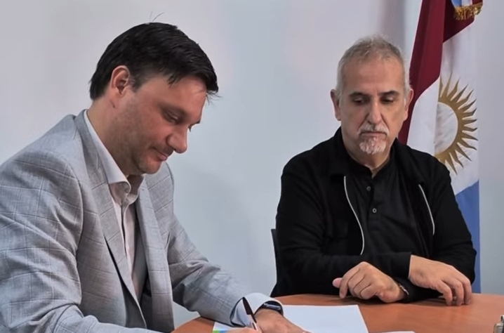 Centro Cívico y Sinergia firmaron un acuerdo para impulsar 24 políticas públicas en 24 meses en Río 