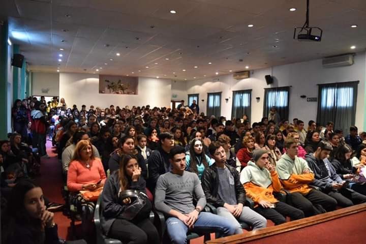 MAS DE 400 CHICOS PARTICIPARON DE LA EXPO CARRERAS 2019