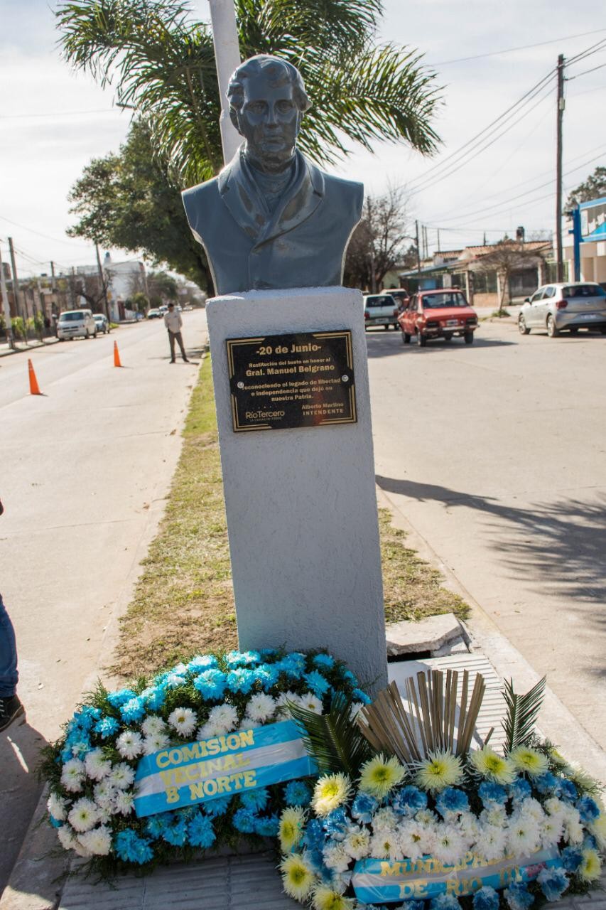 En el D&iacute;a de la Bandera fue restituido el busto del General Manuel Belgrano 