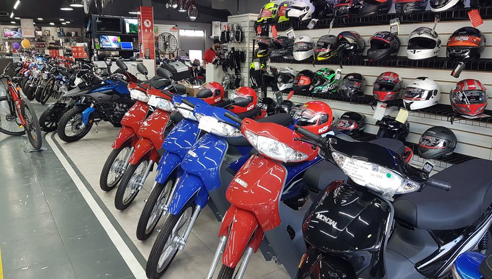 El Banco Nación renueva el programa para la compra de motos: créditos de hasta $300.000 y 48 cuotas