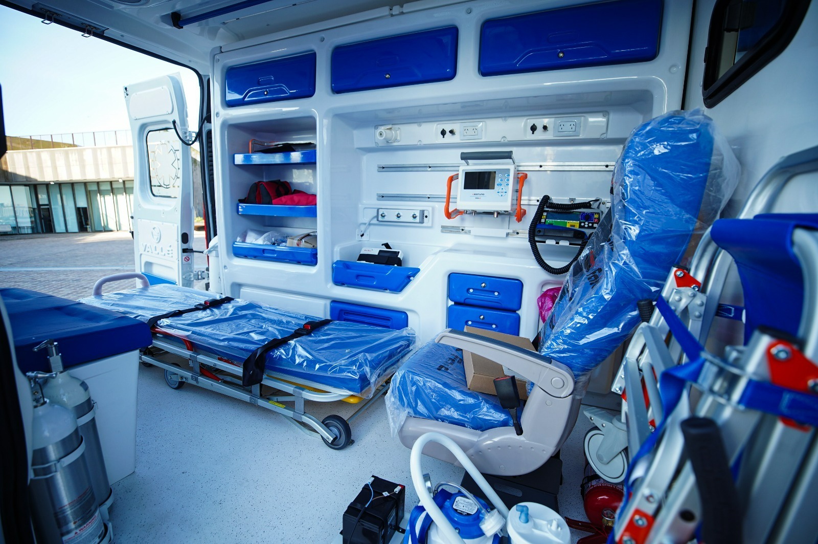 Córdoba fortalece su sistema de salud con 66 nuevas ambulancias de alta complejidad: 2 son para el hospital de Rio Tercero 
