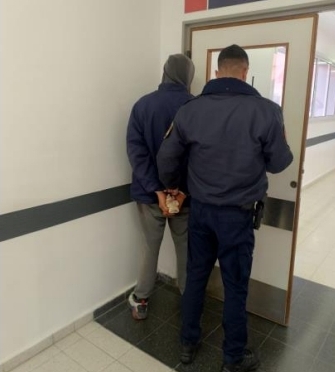 Parte policial: Detenido por Amenazar a su hermano y dañar sus vehículos