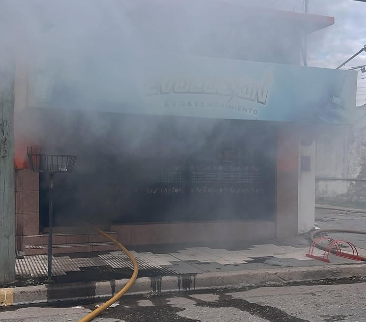 Eliana organiza un sorteo solidario tras perder su gimnasio en un incendio  