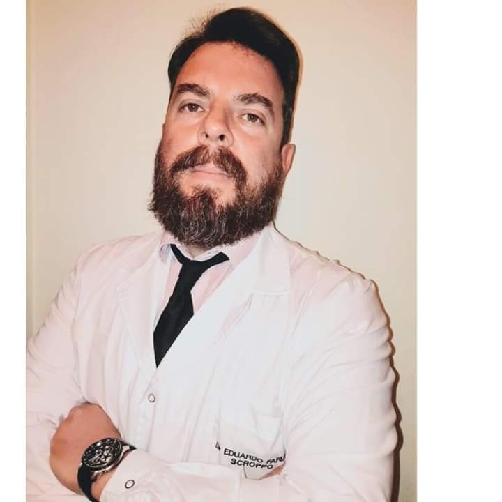 Edurado Farias "La mejor prevencion de la sociedad para evitar los suicidios es observar,escuchar,acompa&ntilde;ar, mirar, darle lugar a la persona no anularla"