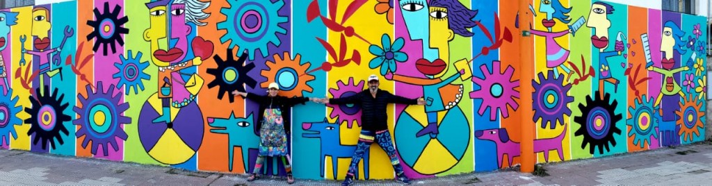 Mario Lange realiz&oacute; un mural en el IPET N&deg;266 Gral. Savio acompa&ntilde;ados por los alumnos 