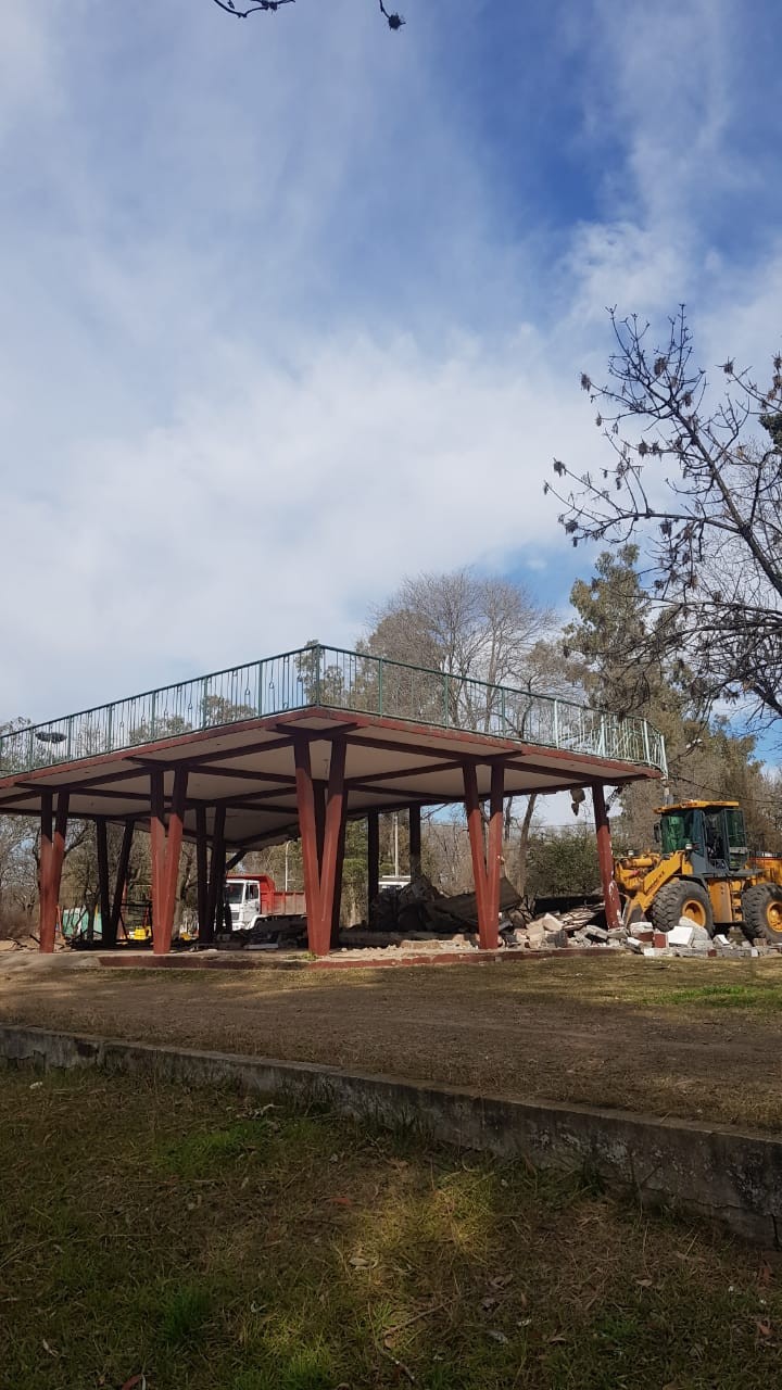 AVANZAN LAS OBRAS DE REVALORIZACI&Oacute;N DEL BALNEARIO MUNICIPAL