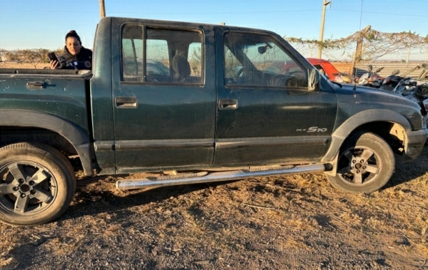 Parte policial: Secuestro de camioneta que tenía pedido de secuestro 