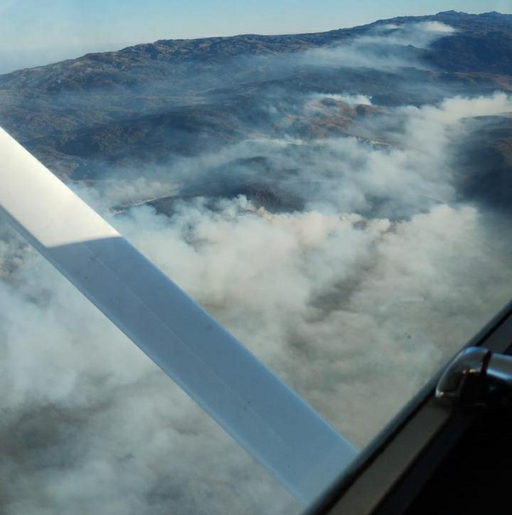 Abel Domínguez: si el clima no complica el incendio podría ser extinguido hoy
