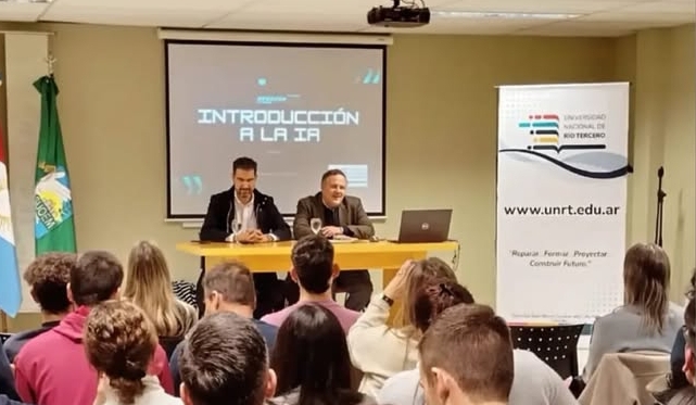 Más de 150 inscriptos en la Diplomatura en Inteligencia Artificial 4.0 en la Universidad Nacional de Río Tercero