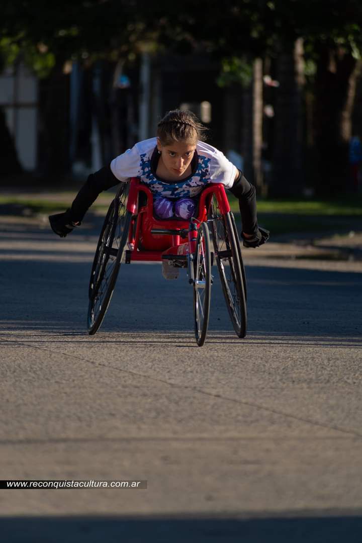 *Los límites no existen*: Milagros Ferreira, orgullo riotercerense y embajadora del atletismo adaptado