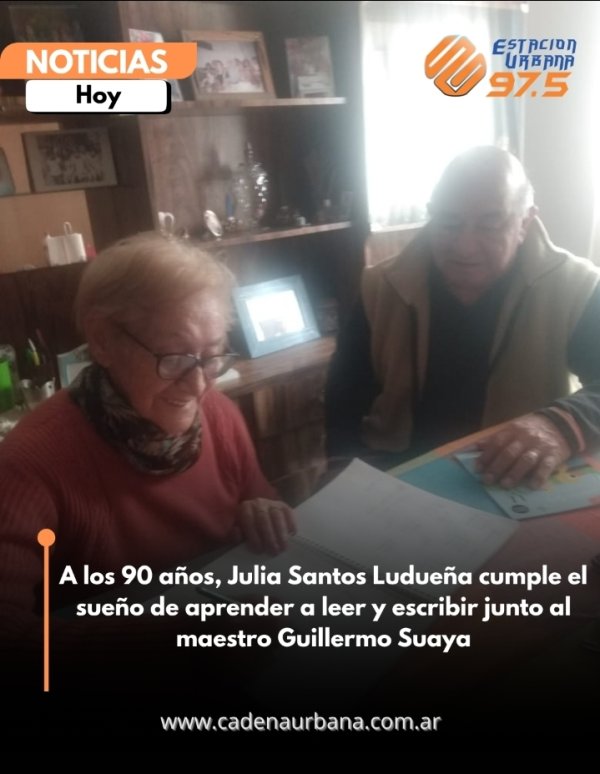 A los 90 a&ntilde;os, Julia Santos Ludue&ntilde;a cumple el sue&ntilde;o de aprender a leer y escribir junto al maestro Guillermo Suaya
