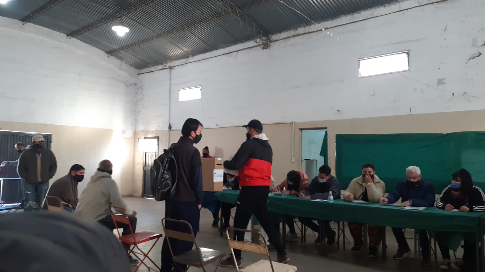 CASI 850 PERSONAS VOTARON PARA ELEGIR COMISIONES VECINALES