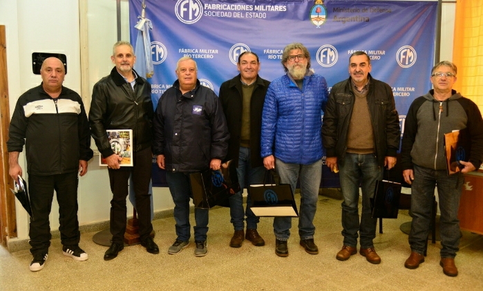 Se realizó en Fábrica Militar un homenaje al ex combatiente de Malvinas, Sr. José Luis Piva
