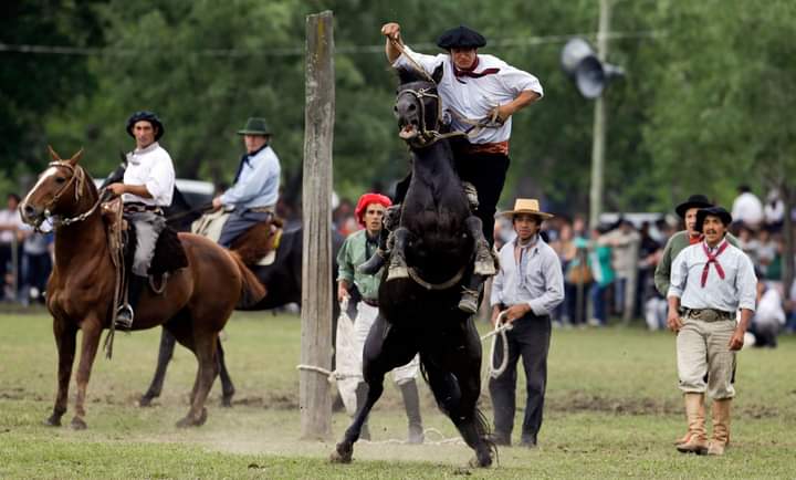 SE CONFORMÓ EL CENTRO TRADICIONALISTA RÍO TERCERO
