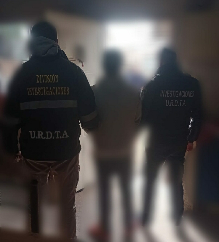 PARTE POLICIAL: ALLANAMIENTO Y APREHENSIÓN DE UN MASCULINO DE 27 AÑOS 