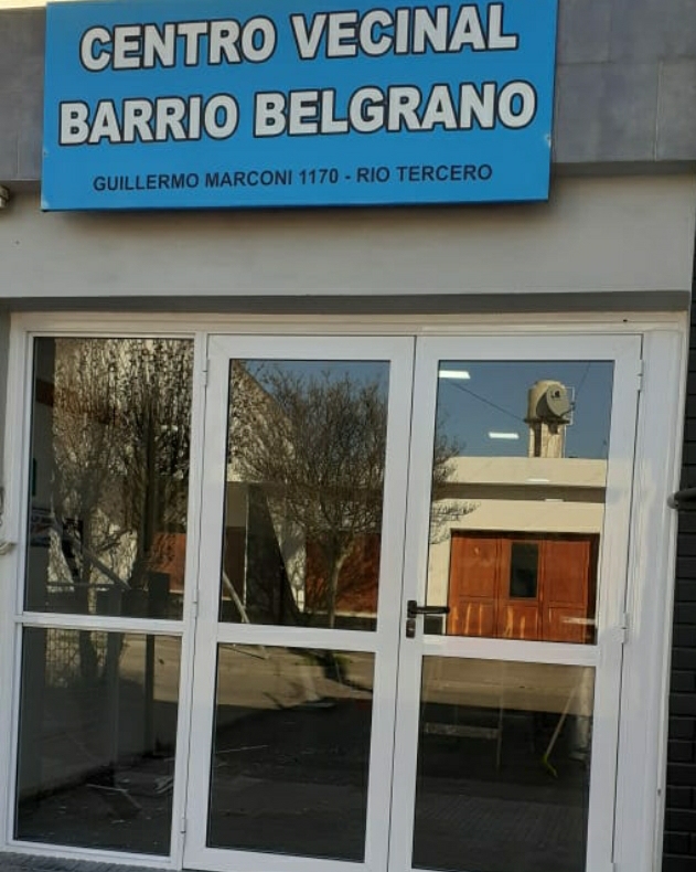 BARRIO BELGRANO MEJORA SU SALÓN VECINAL
