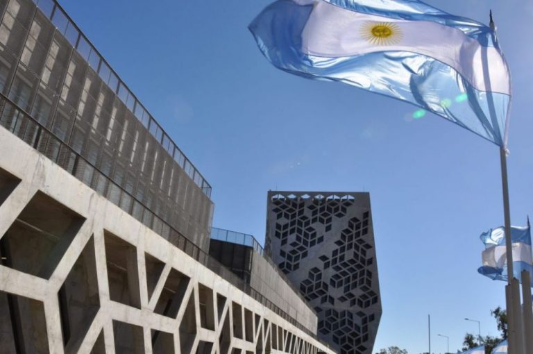 EL MINISTERIO DE TRABAJO DICTÓ LA CONCILIACIÓN OBLIGATORIA EN EL CONFLICTO DOCENTE 