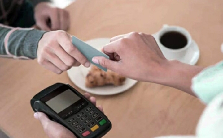 Pela Jeschke: el sesenta por ciento de los clientes dejan propina