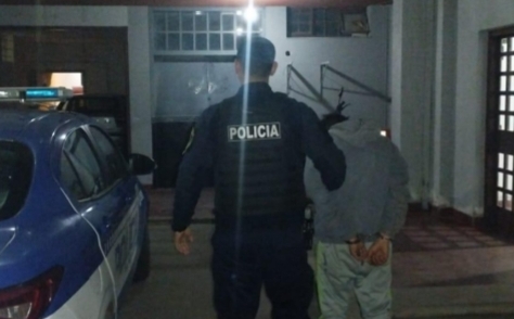 Parte policial: Entró a robar a un comercio y fue detenido a las pocas cuadras