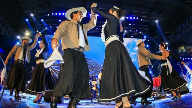 NOTICIAS + IVA: FIESTAS Y FESTIVALES DE LA PROVINCIA 