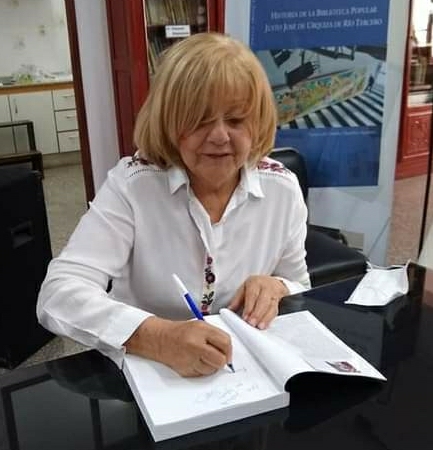 LA LEGISLATURA DE CÓRDOBA COMPRÓ LIBROS DE AUTORES LOCALES