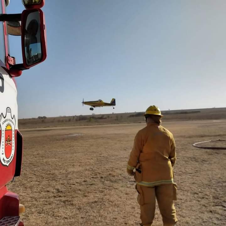 BOMBEROS DE RÍO TERCERO TRABAJAN EN VALLE DE PUNILLA Y VILLA CAÑADA DE LOS SAUCES