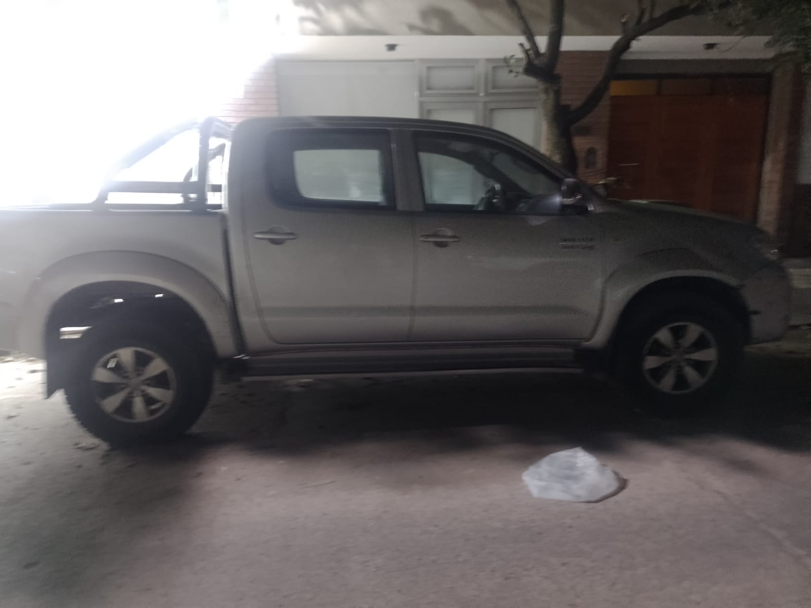 PARTE POLICIAL: SECUESTRO DE VEHICULO CON PEDIDO DE SECUESTRO 