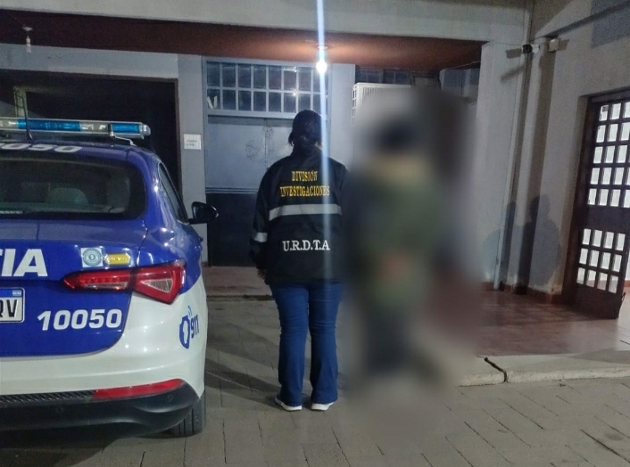 PARTE POLICIAL: FEMENINA FUE DETENIDA POR DAÑOS Y AMENAZAS