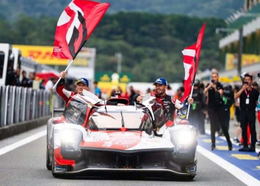 PECHITO LÓPEZ GANÓ LAS 6 HORAS DE FUJI EN JAPÓN 