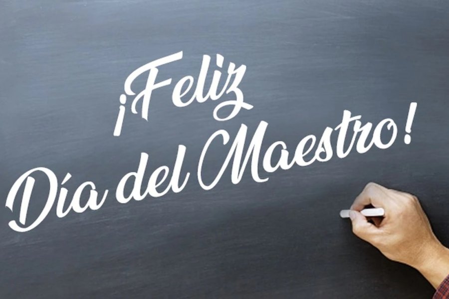 DÍA DEL MAESTRO: SEÑO CLAUDIA RAMOS *EL AMOR QUE BRINDAN LOS CHICOS NO TIENE PRECIO*