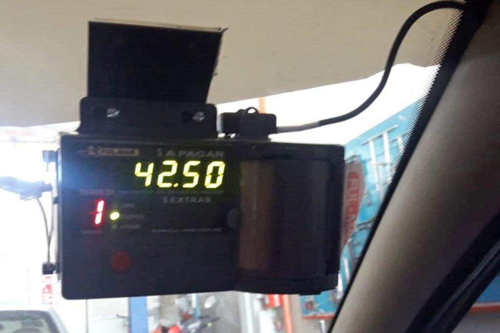 A PARTIR DE HOY AUMENTAN LAS TARIFAS DE TAXIS Y REMISES