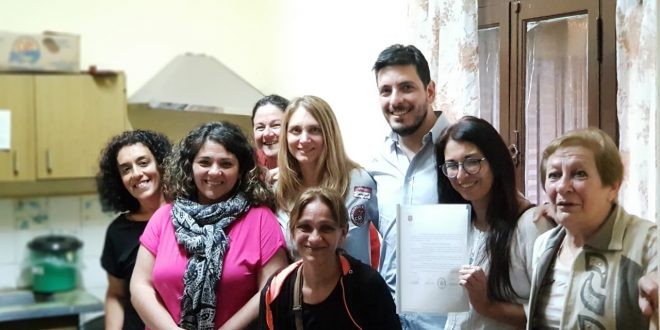 Artesanos Autoconvocados tendr&aacute;n su lugar para las ferias