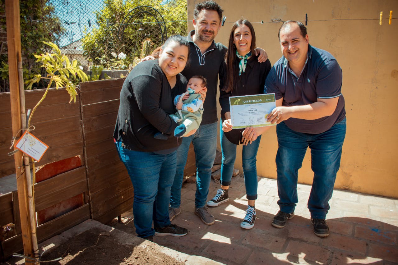 EL PROGRAMA *UN NIÑO, UN ÁRBOL* PERMITIÓ LA PLANTACION DE CASI 50 ESPECIES