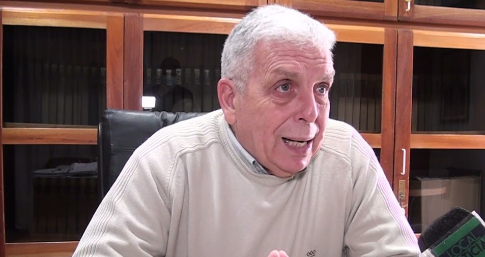 MUNICIPIO Y COOPERATIVA REDISCUTEN TÉRMINOS DEL CONTRATO DE CONCESIÓN  DE AGUA Y CLOACAS